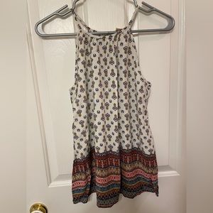 Printed tank Size small. Like new condition